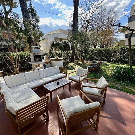 Appartamenti Villa Renata 리치오네 외부 사진