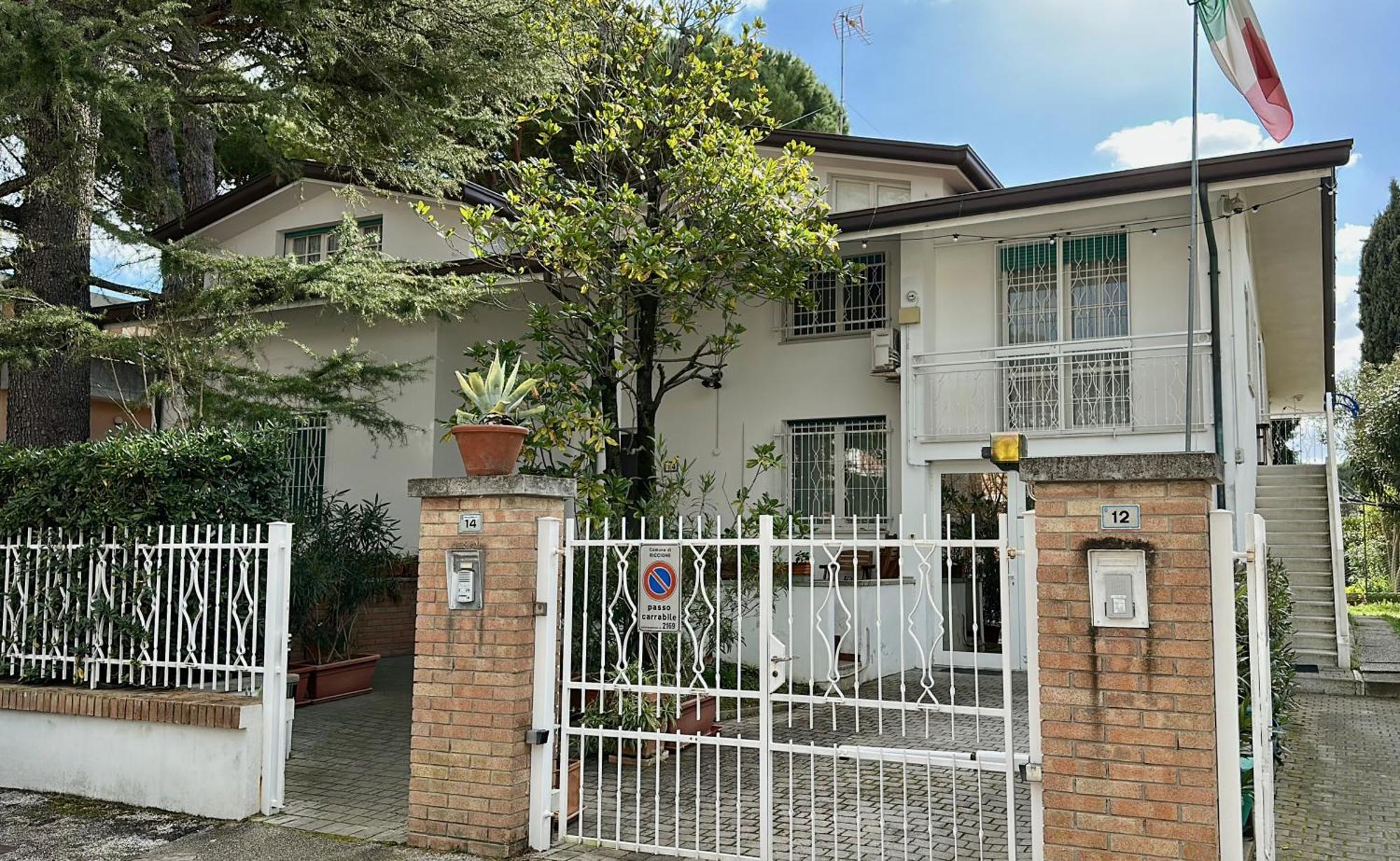 Appartamenti Villa Renata 리치오네 외부 사진
