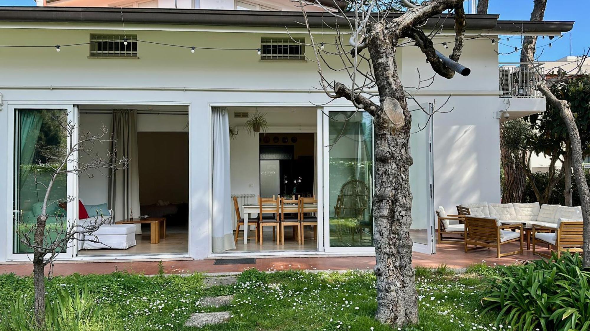 Appartamenti Villa Renata 리치오네 외부 사진